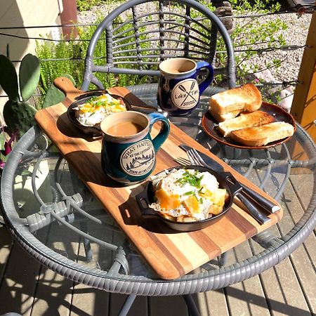 Pebble Springs Bnb Grand Beach Eksteriør bilde
