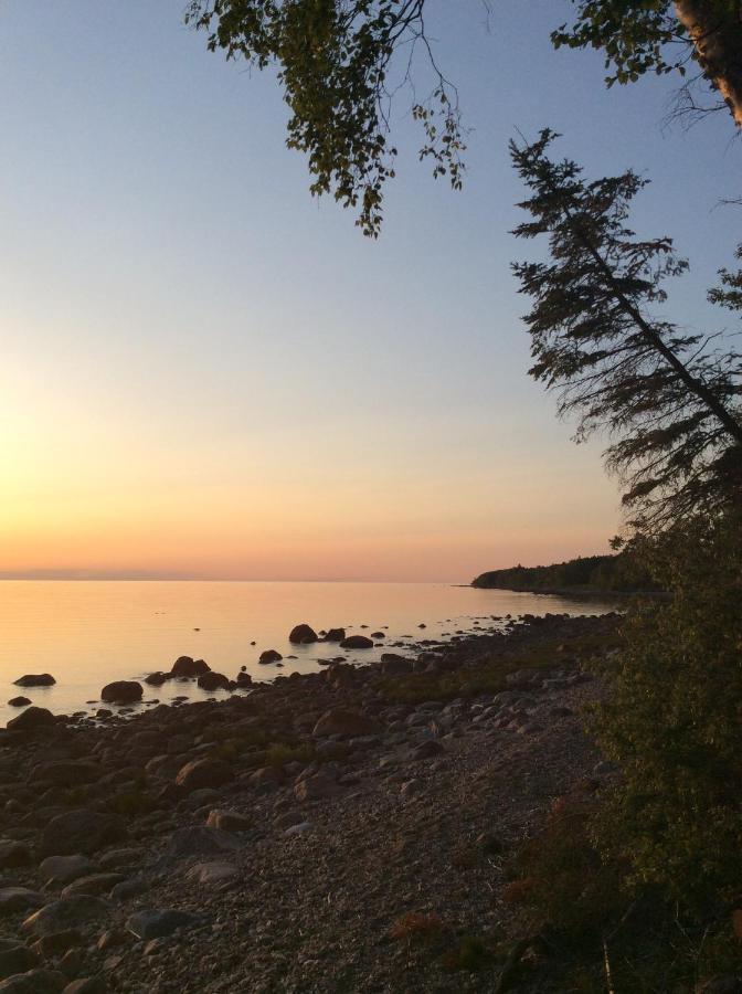 Pebble Springs Bnb Grand Beach Eksteriør bilde